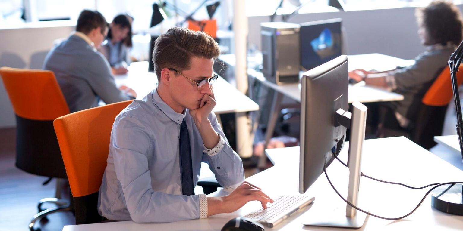 Análisis de datos empresariales y métricas de crecimiento